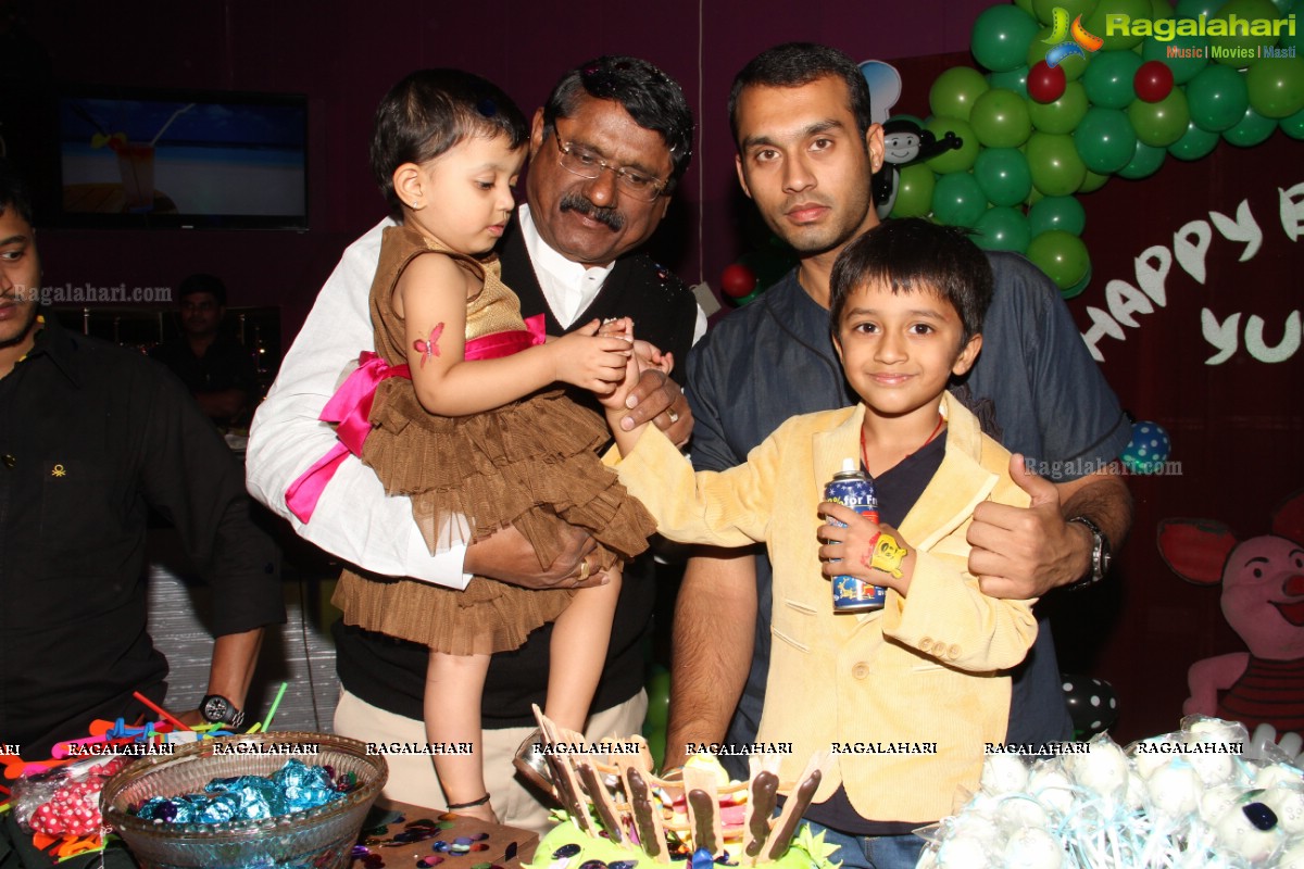 Yuvraj Birthday Celebrations 2015