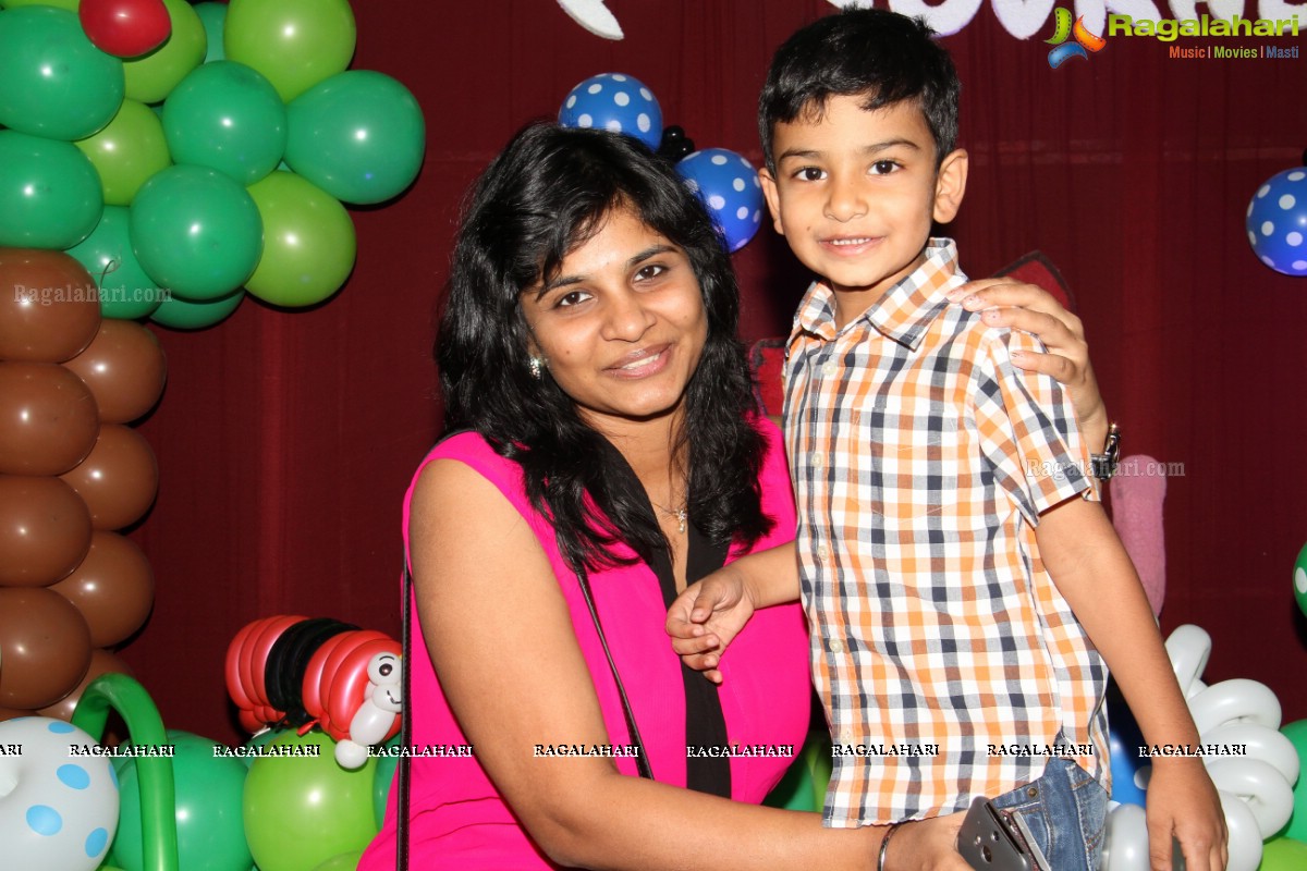 Yuvraj Birthday Celebrations 2015