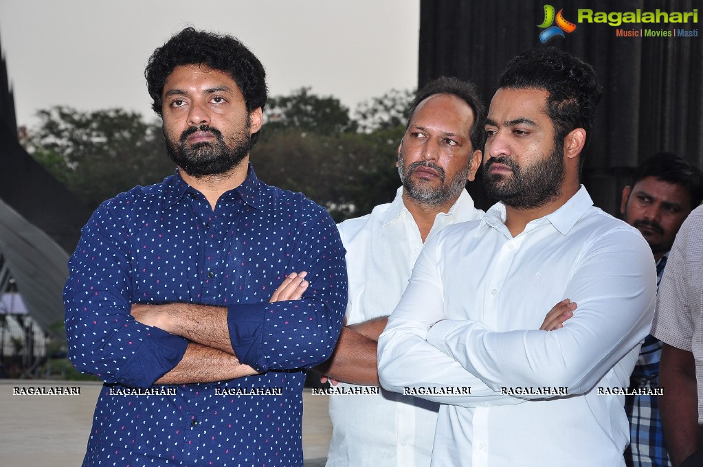 Nandamuri Family Members at NTR Ghat