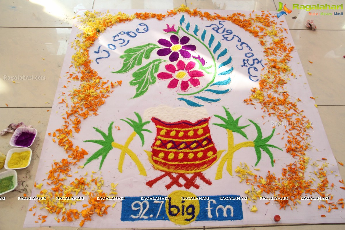 Anjali at 92.7 BIG FM Rangoli Competition, Hyderabad