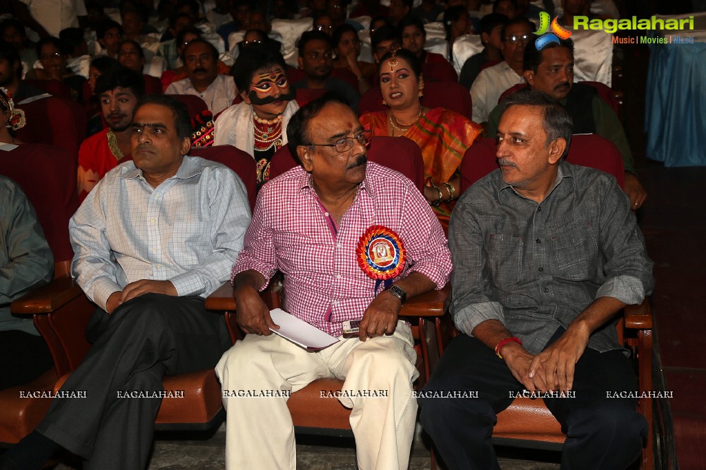 Allu Ramalingaiah National Award Puraskar Presentation