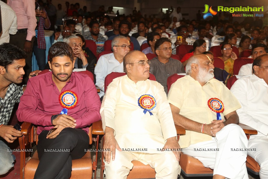 Allu Ramalingaiah National Award Puraskar Presentation