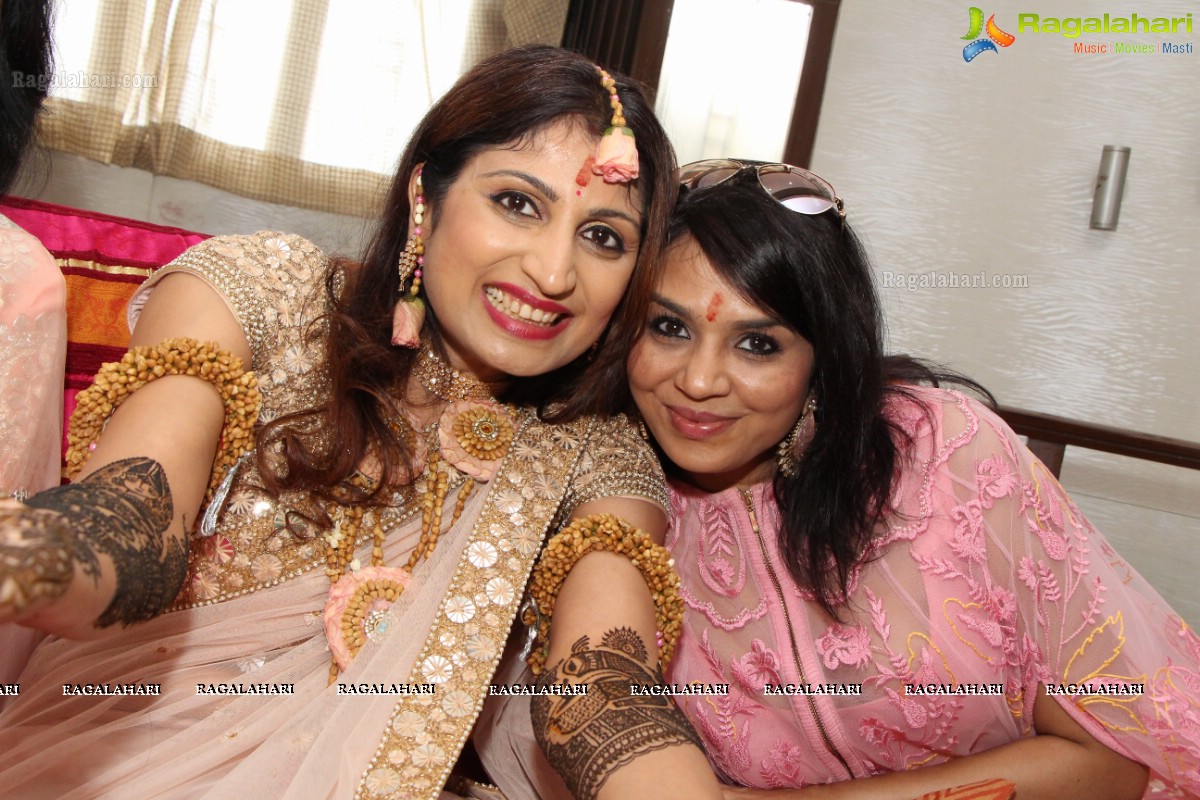 25th Wedding Anniversary Celebrations of Alok and Archana Jaju