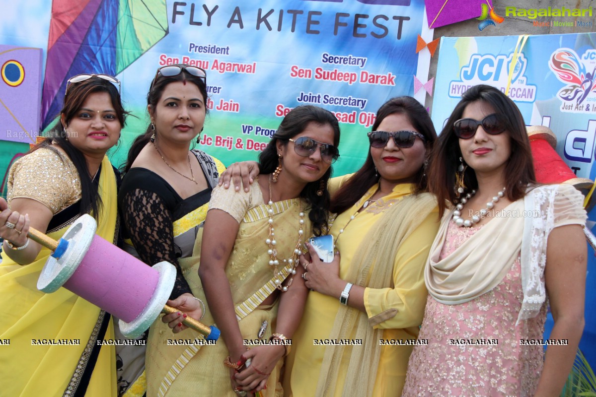 Deccan Dheel De - Fly a Kite Fest by JCI Hyderabad