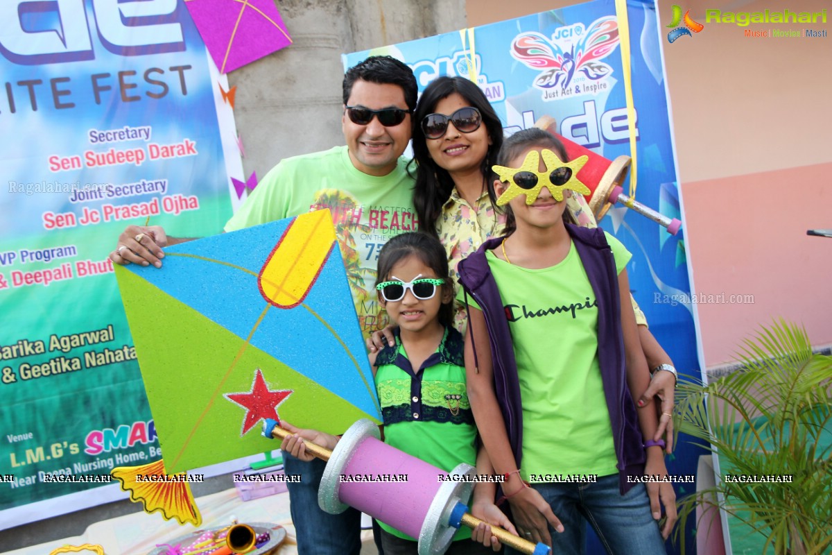 Deccan Dheel De - Fly a Kite Fest by JCI Hyderabad