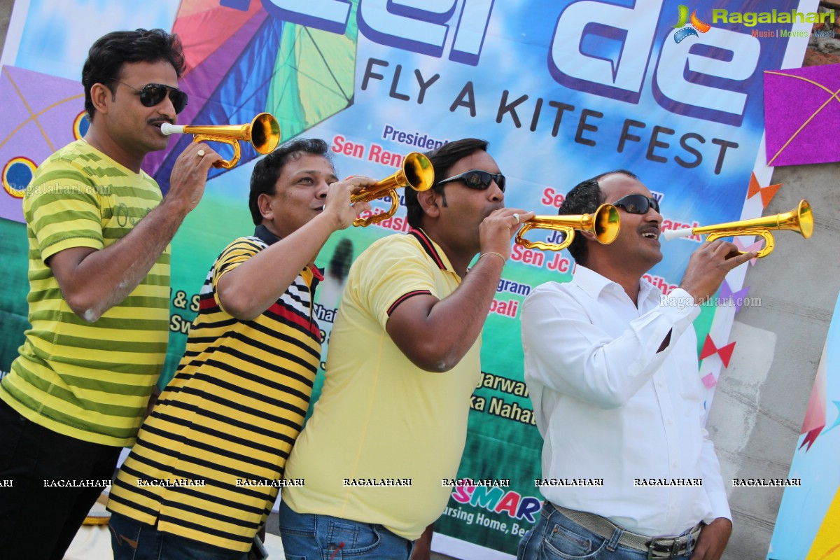 Deccan Dheel De - Fly a Kite Fest by JCI Hyderabad