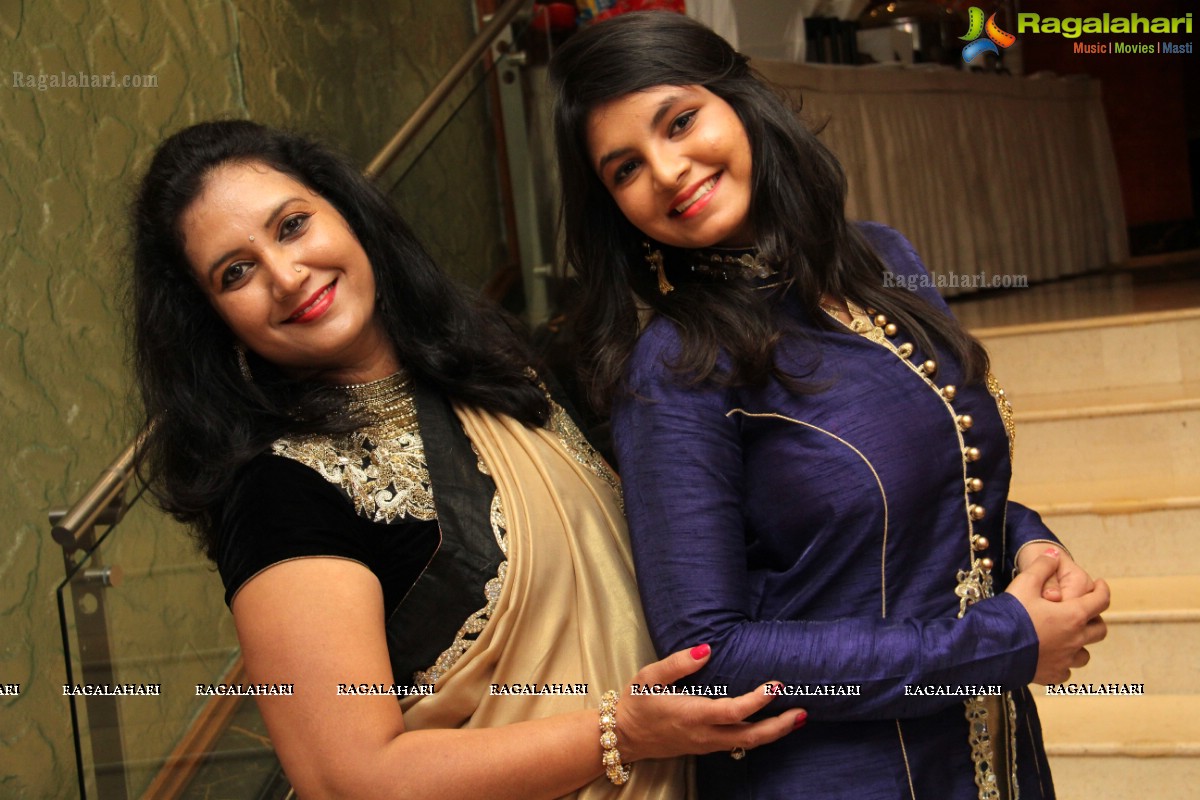 Silver Jubilee Celebrations of Anju Bapna and Pradeep Bapna - Hosted by Aakanksha Kedia Tolasariya