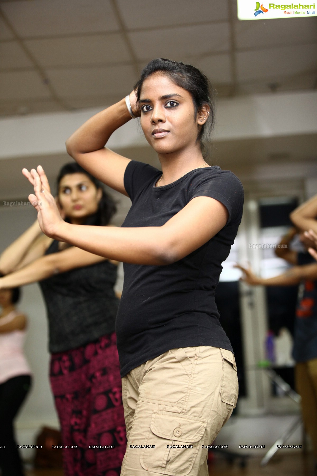 Belly Dance with Meher Malik in Hyderabad (Day 2)