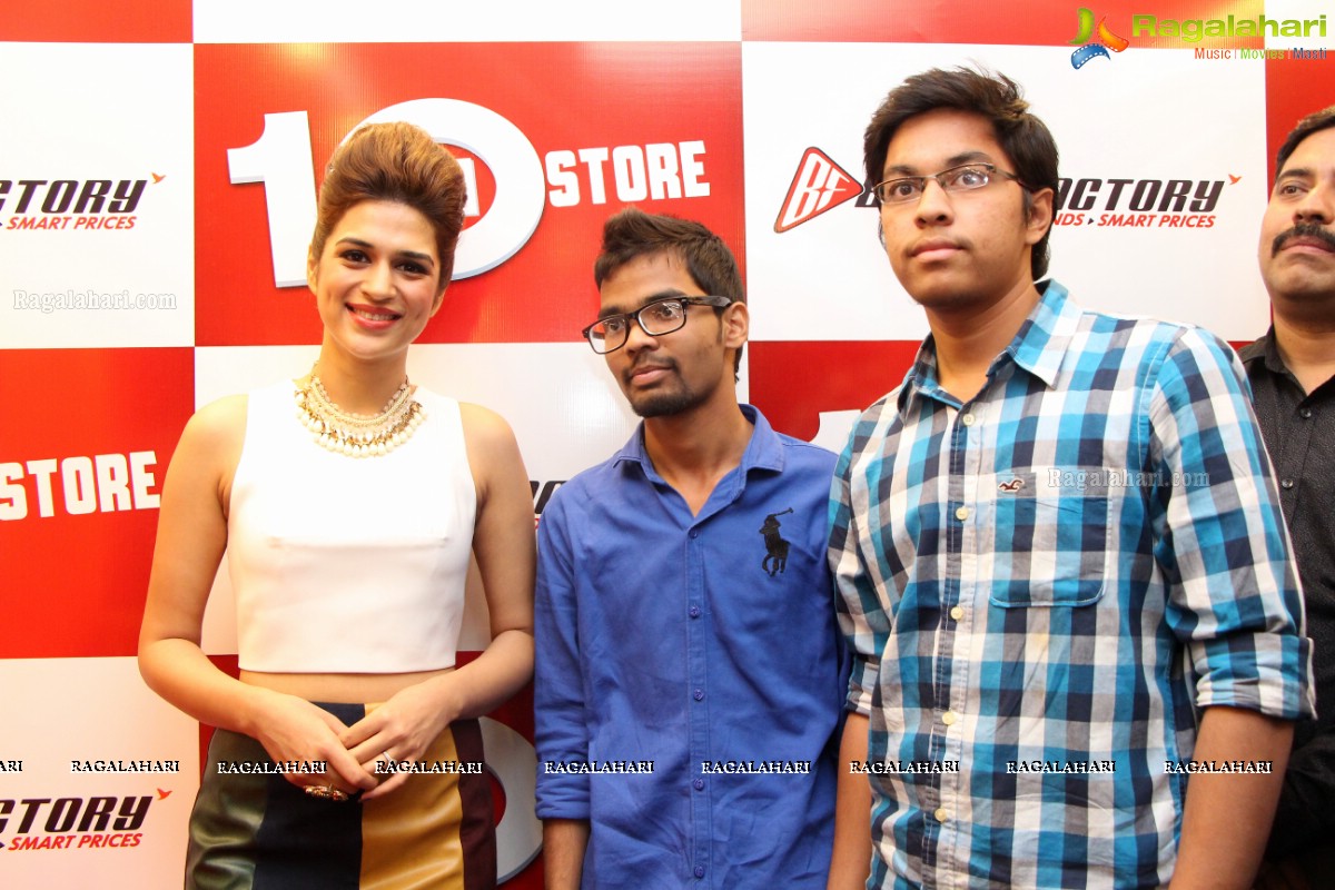 Shraddha Das launches Brand Factory 10th Store in Hyderabad