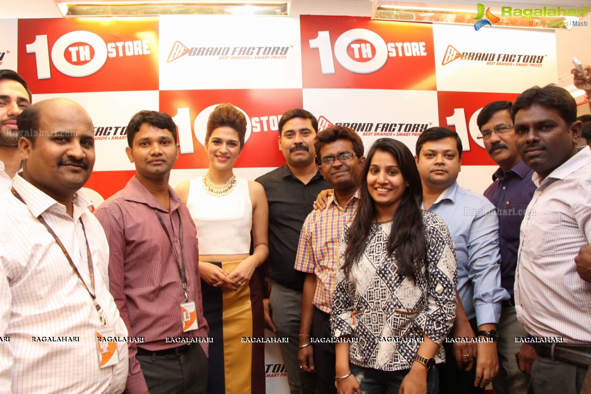 Shraddha Das launches Brand Factory 10th Store in Hyderabad