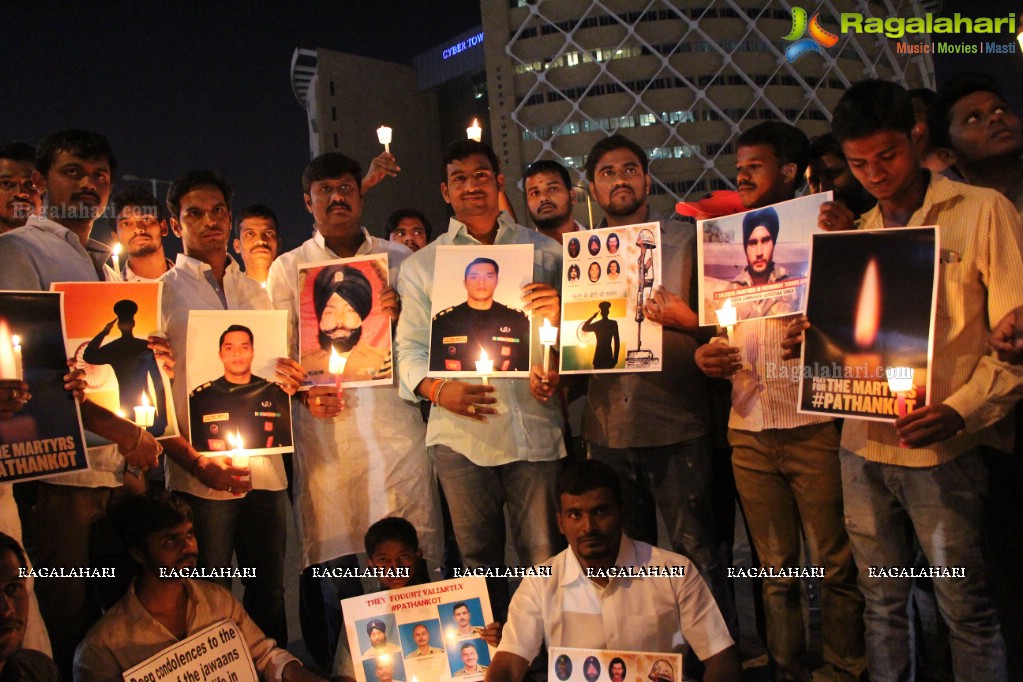 Candlelight March to Pay Tributes to Pathankot Martyrs