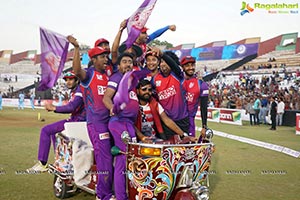 Mumbai Heroes Vs Bengal Tigers