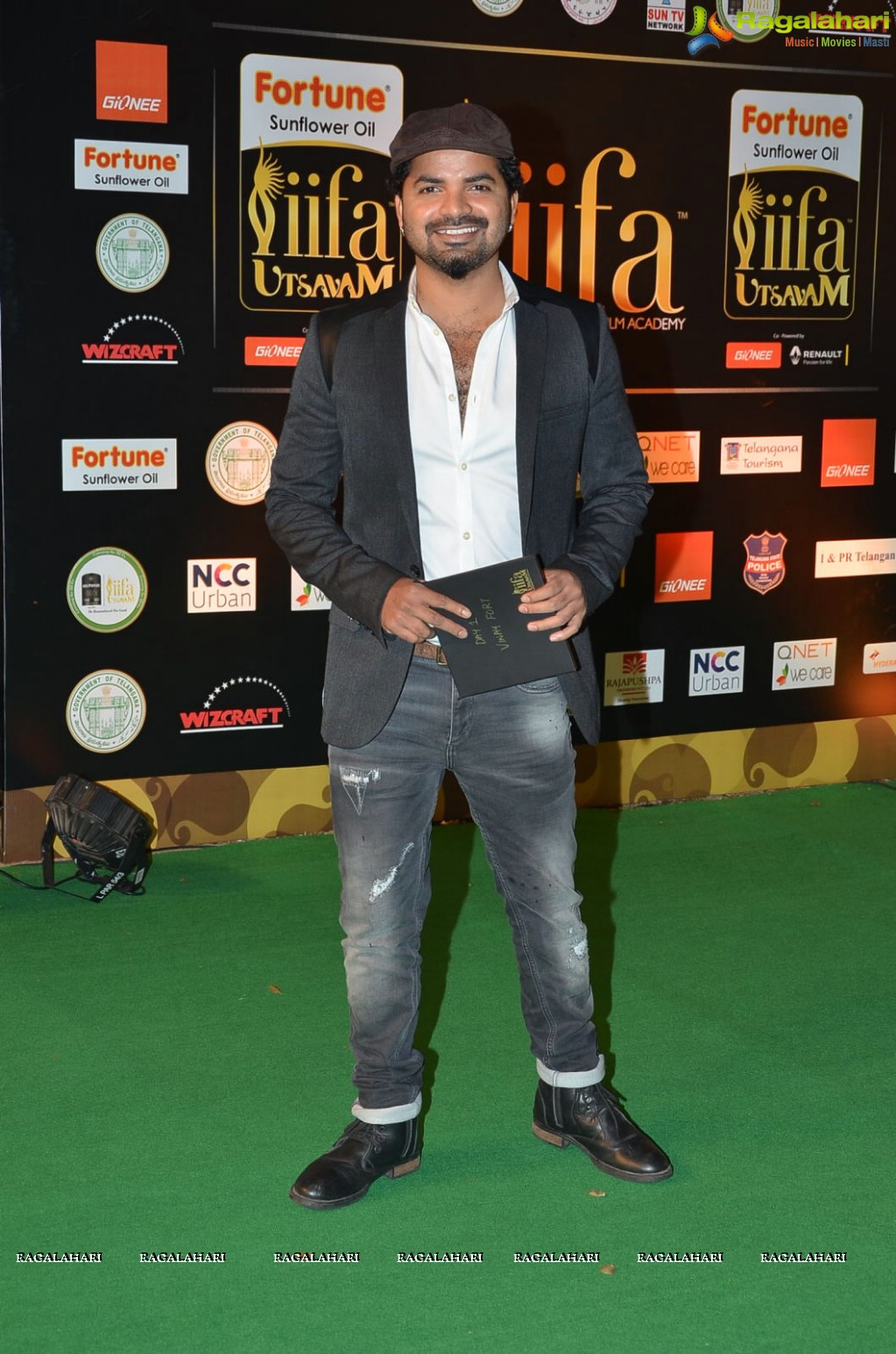 Celebs at International Indian Film Academy (IIFA) 2016, Hyderabad (Set 1)