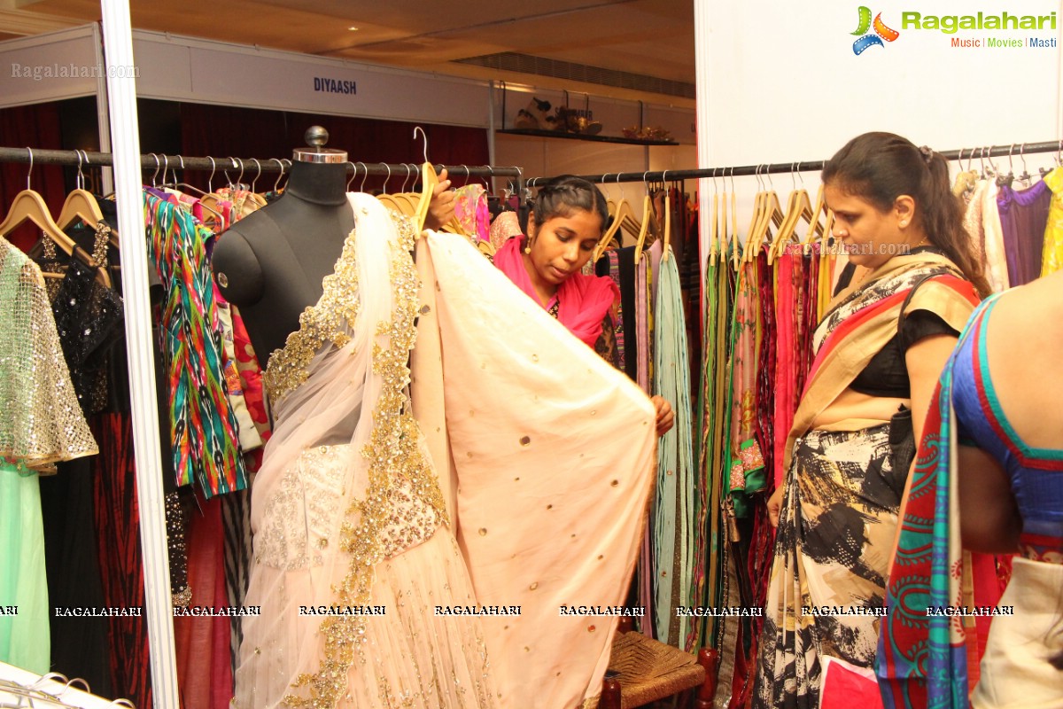 Chapter One - The Big Fashion Pop Bazaar, Hyderabad
