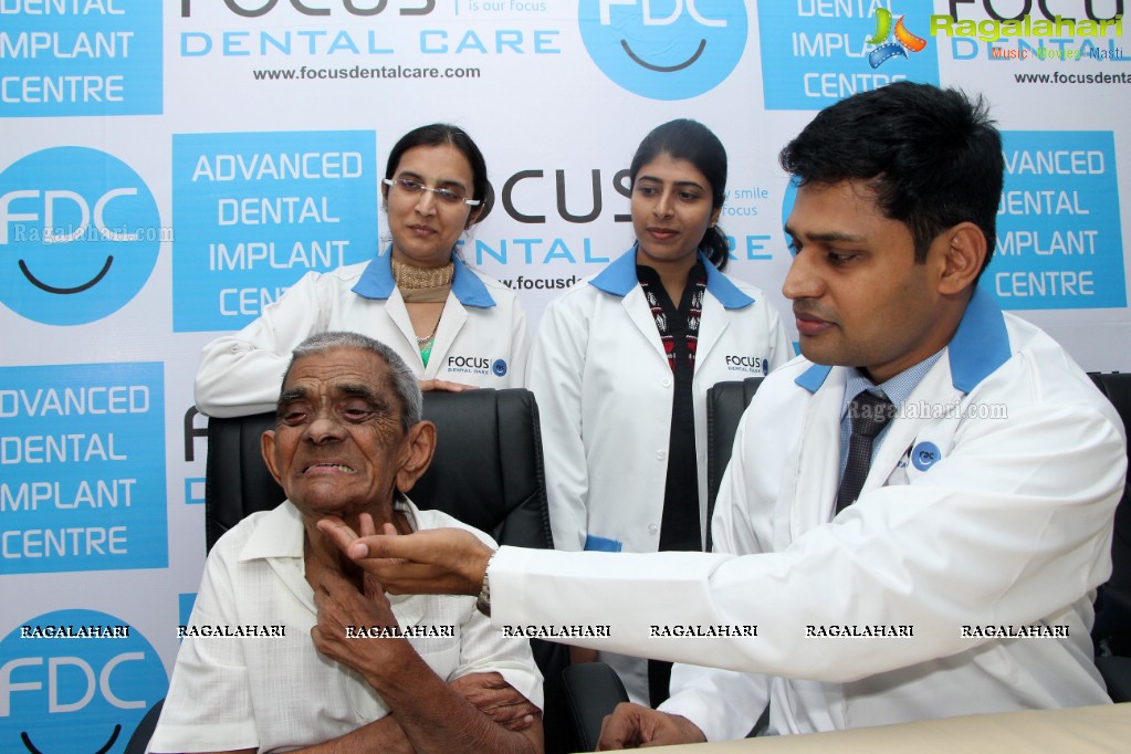 Hyderabad Dental Surgeon Dr. Ajay Krishna Press Meet