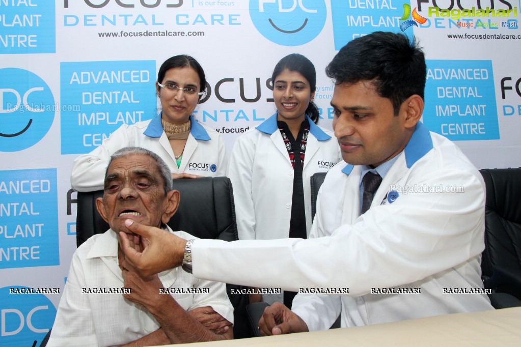 Hyderabad Dental Surgeon Dr. Ajay Krishna Press Meet