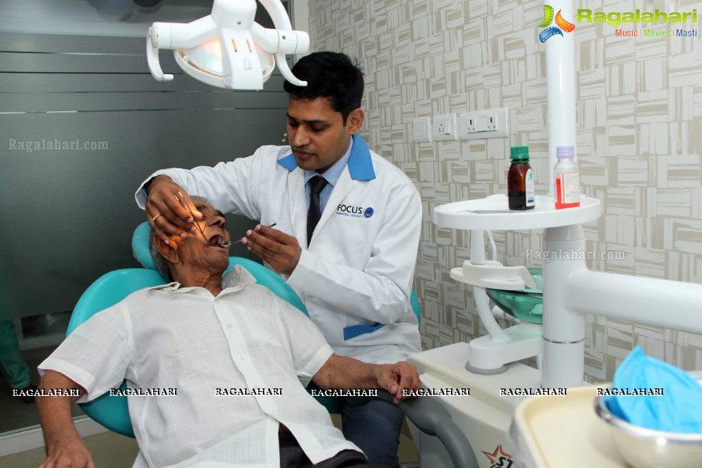 Hyderabad Dental Surgeon Dr. Ajay Krishna Press Meet