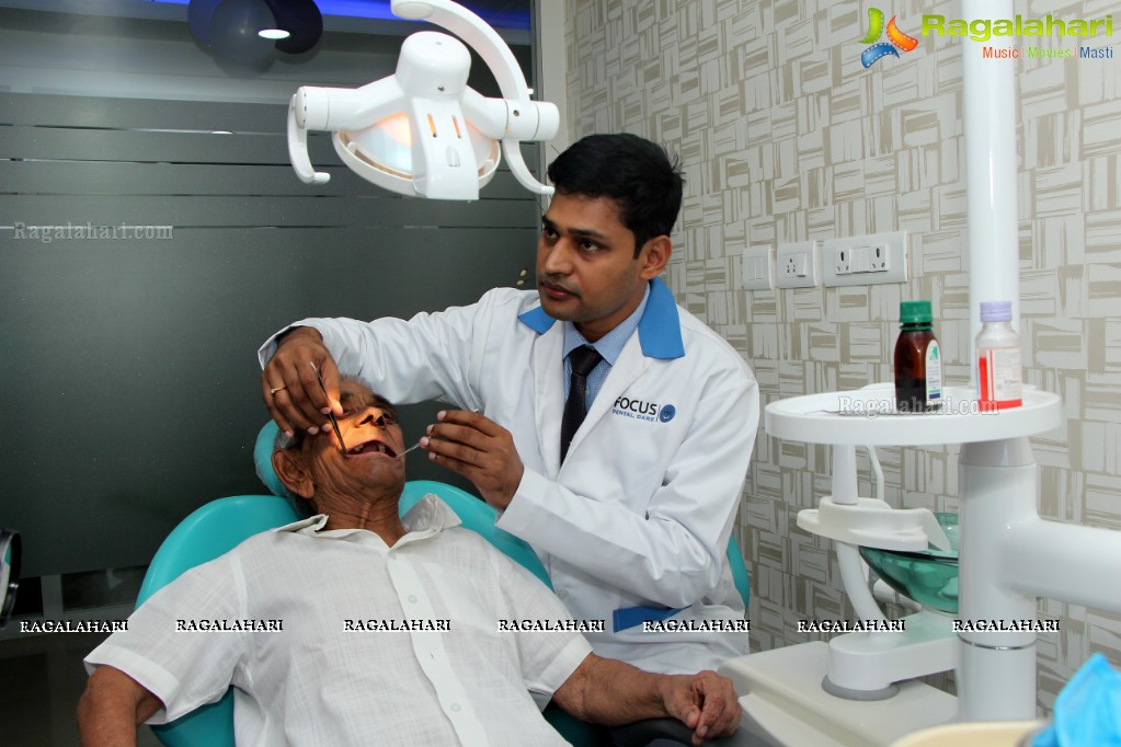 Hyderabad Dental Surgeon Dr. Ajay Krishna Press Meet