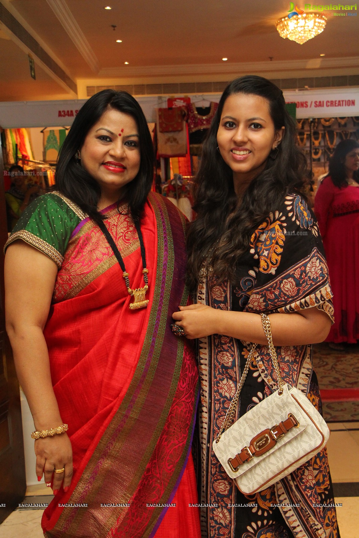 Sashi Nahata's Glitz and Glam Exhibition and Sale (Jan. 2016) at Taj Krishna