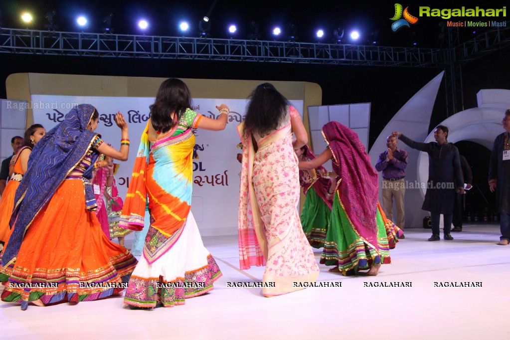 Biggest Dandiya/Garba Competition at Yuva Olympiad 2016