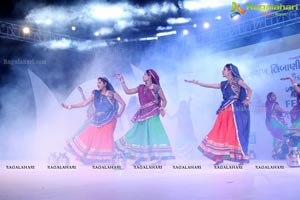 Biggest Dandiya Garba Dance