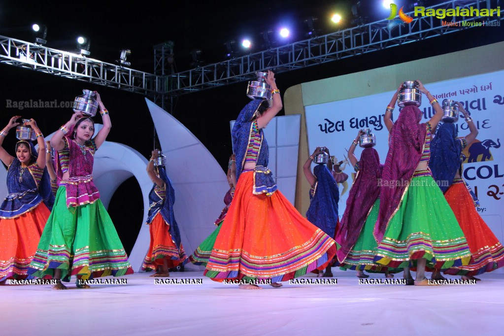 Biggest Dandiya/Garba Competition at Yuva Olympiad 2016