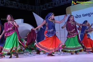 Biggest Dandiya Garba Dance