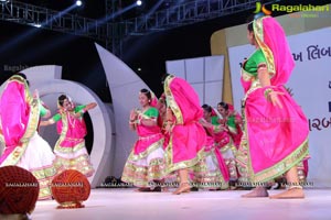 Biggest Dandiya Garba Dance