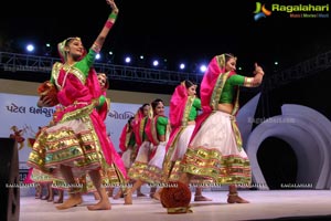 Biggest Dandiya Garba Dance