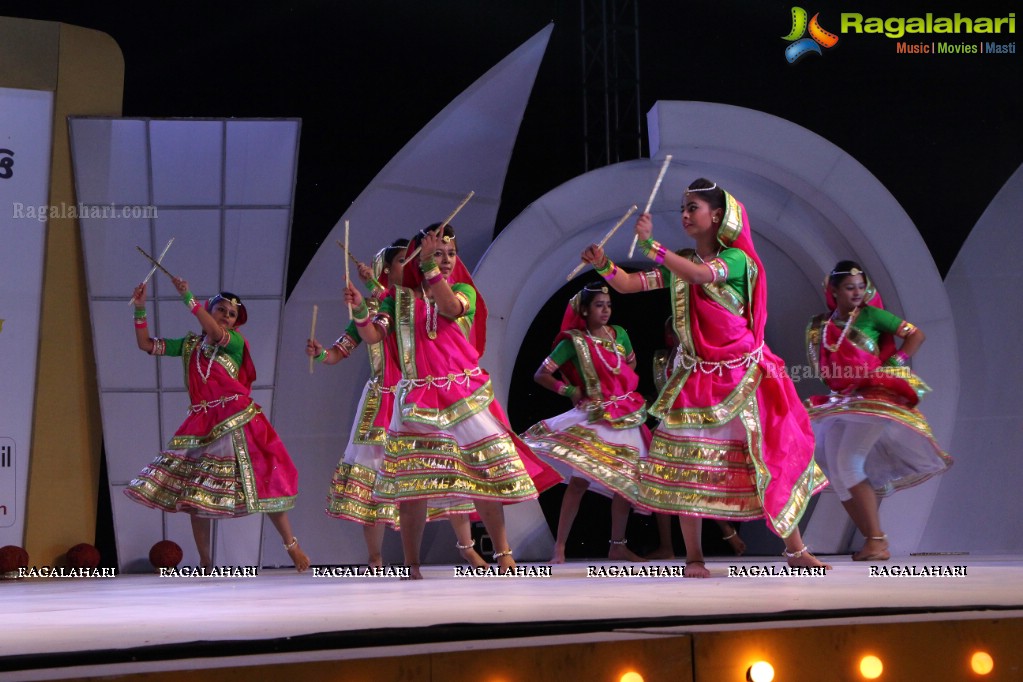 Biggest Dandiya/Garba Competition at Yuva Olympiad 2016