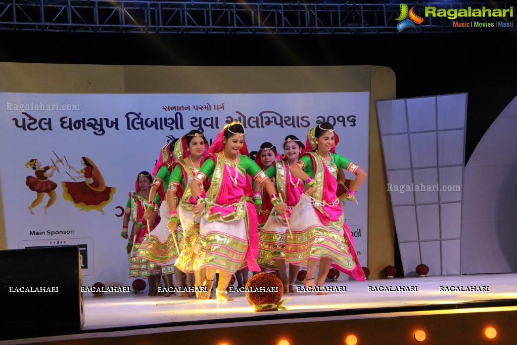 Biggest Dandiya/Garba Competition at Yuva Olympiad 2016