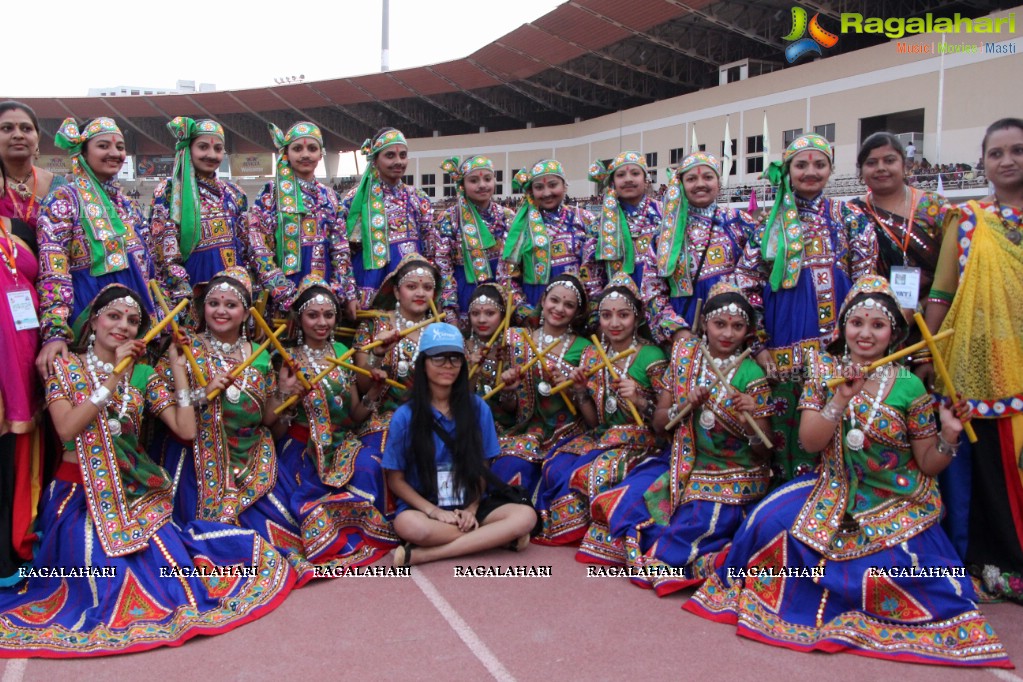 Biggest Dandiya/Garba Competition at Yuva Olympiad 2016