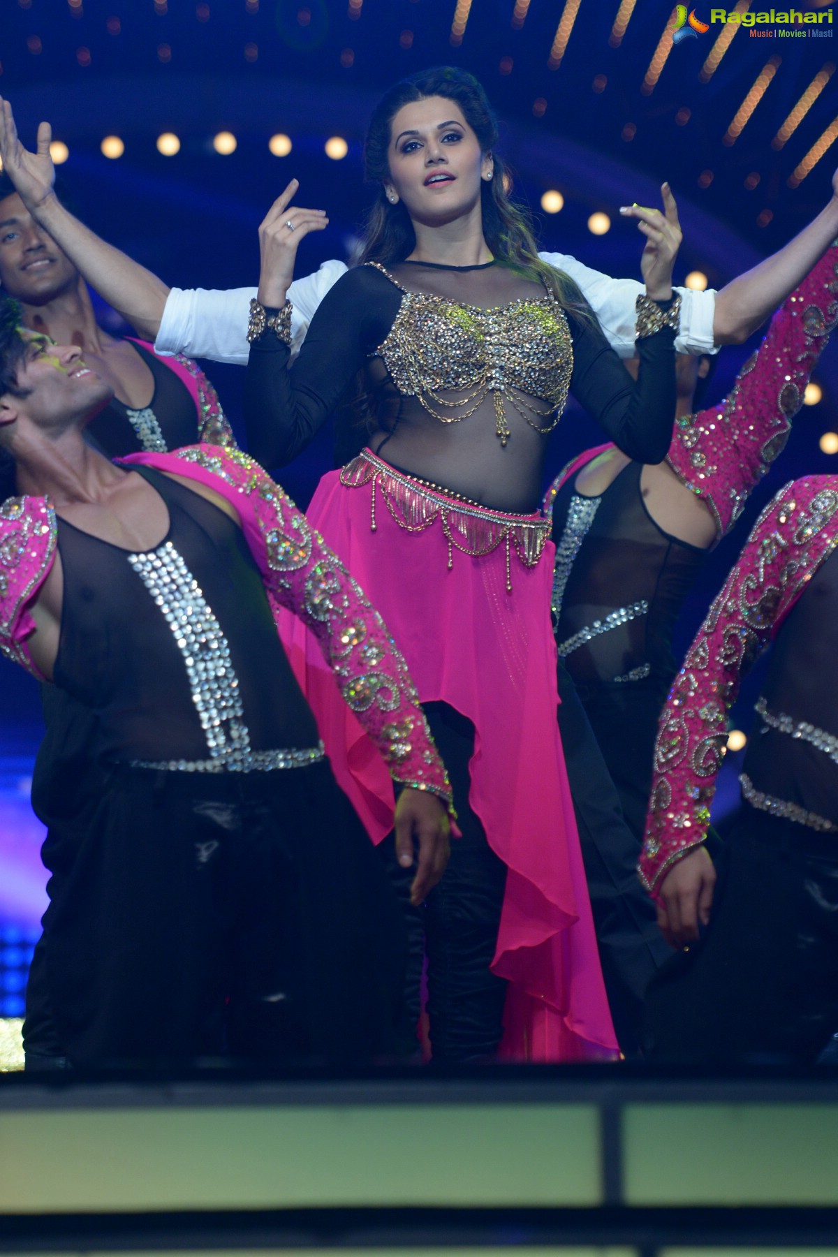 IIFA Utsavam 2016 (Day 1), Hyderabad