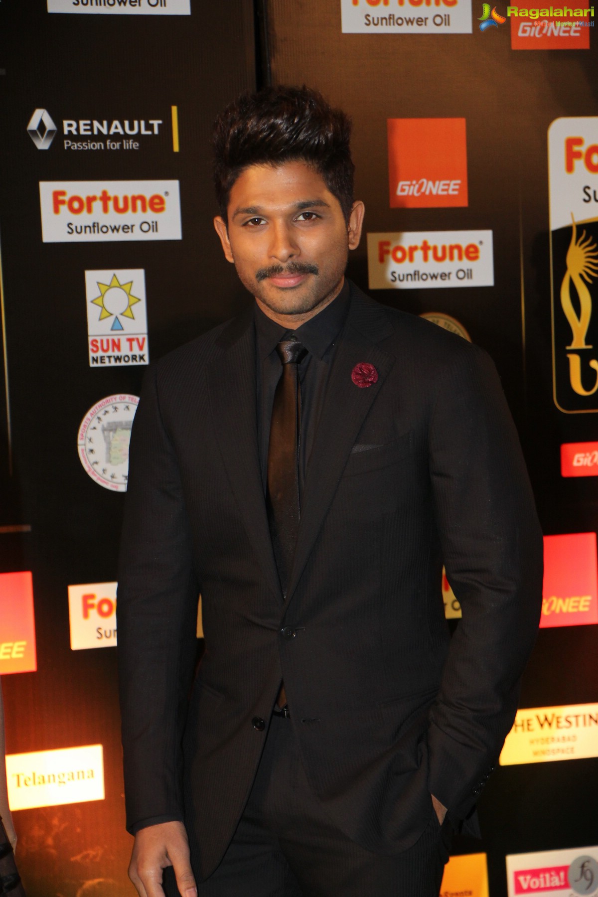 IIFA Utsavam 2016 (Day 2), Hyderabad