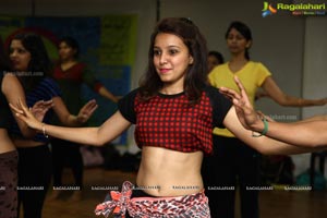 Meher Malik Belly-Wood Workshop