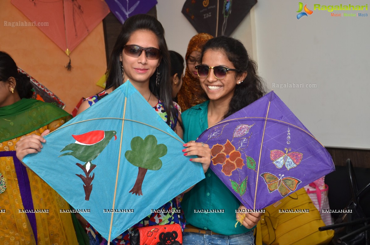 Flying Fashion on Designer Kites - Event by Instituto Design Innovation - Institute for Fashion and Interior Design