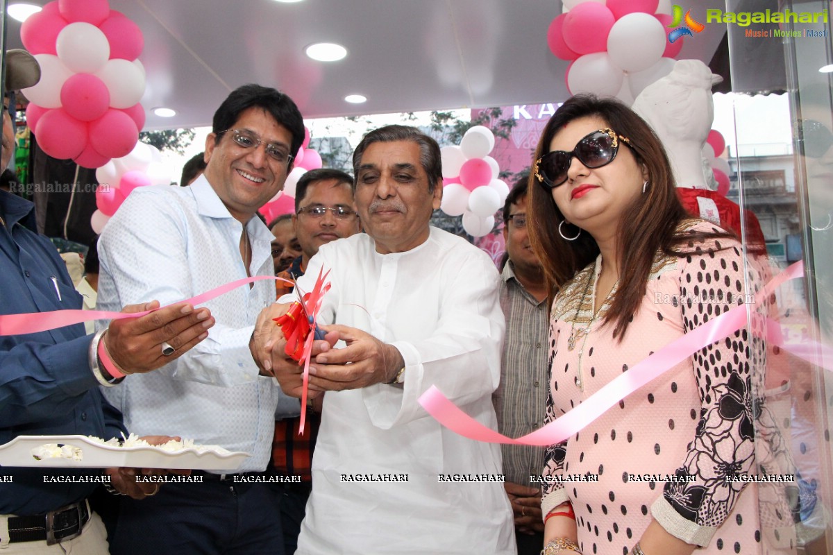 Actress Akshita inaugurates Kaira Showroom at Charminar, Hyderabad