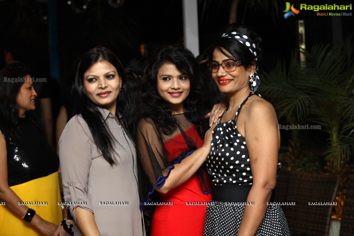 Kashish Anand Birthday Bash at Cocktails Lounge, Hyderabad