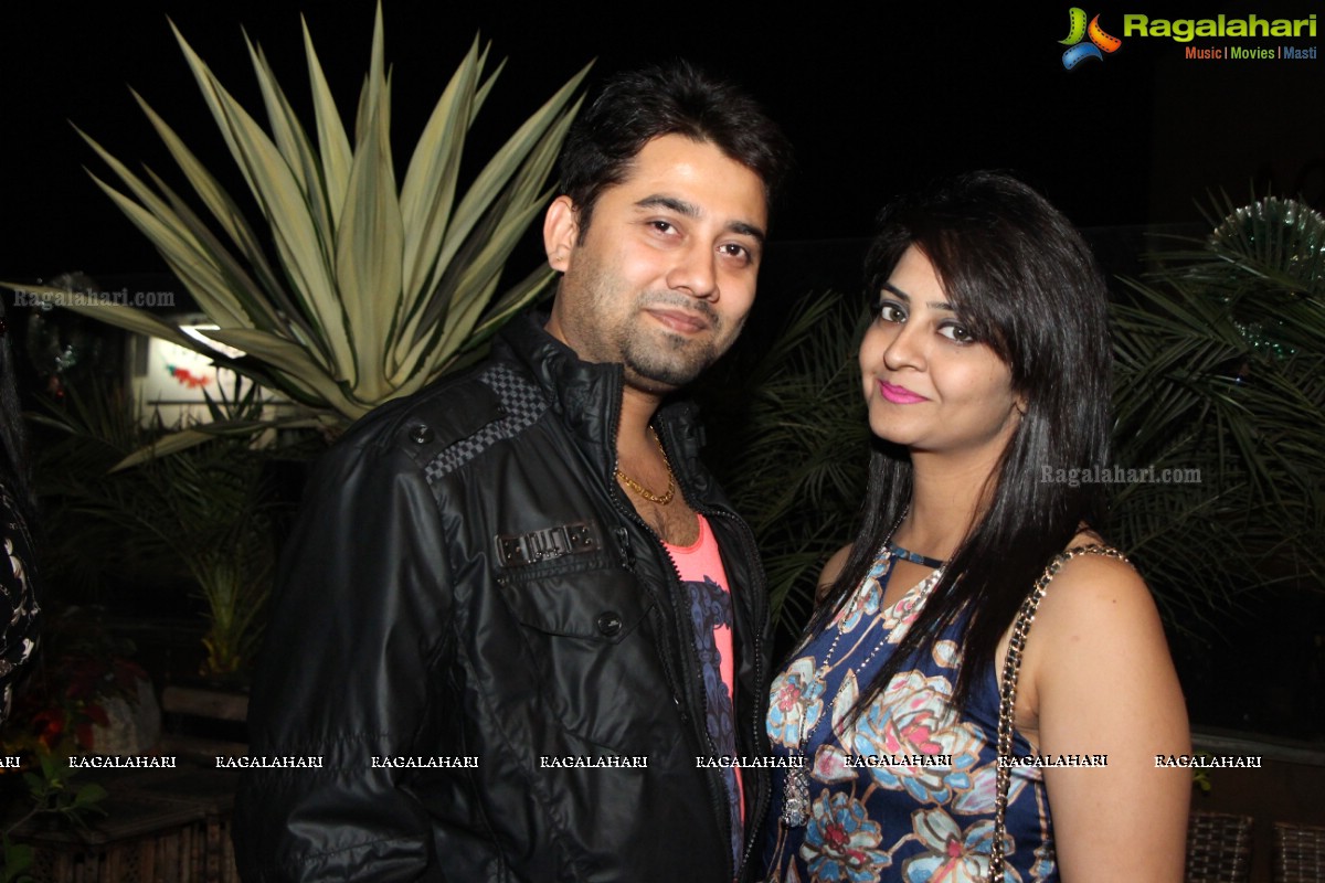 Kashish Anand Birthday Bash at Cocktails Lounge, Hyderabad