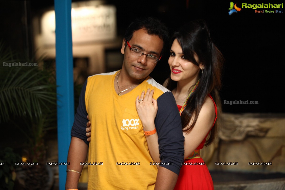 Kashish Anand Birthday Bash at Cocktails Lounge, Hyderabad