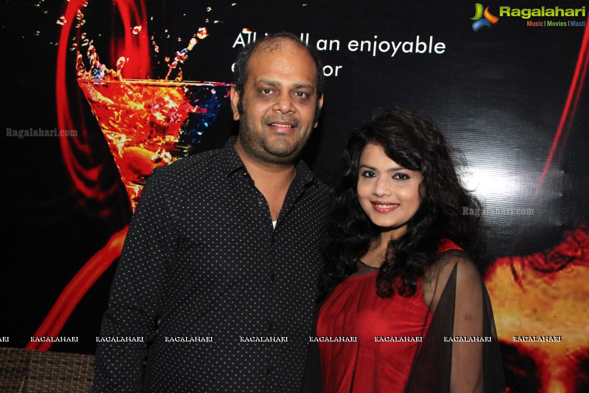 Kashish Anand Birthday Bash at Cocktails Lounge, Hyderabad