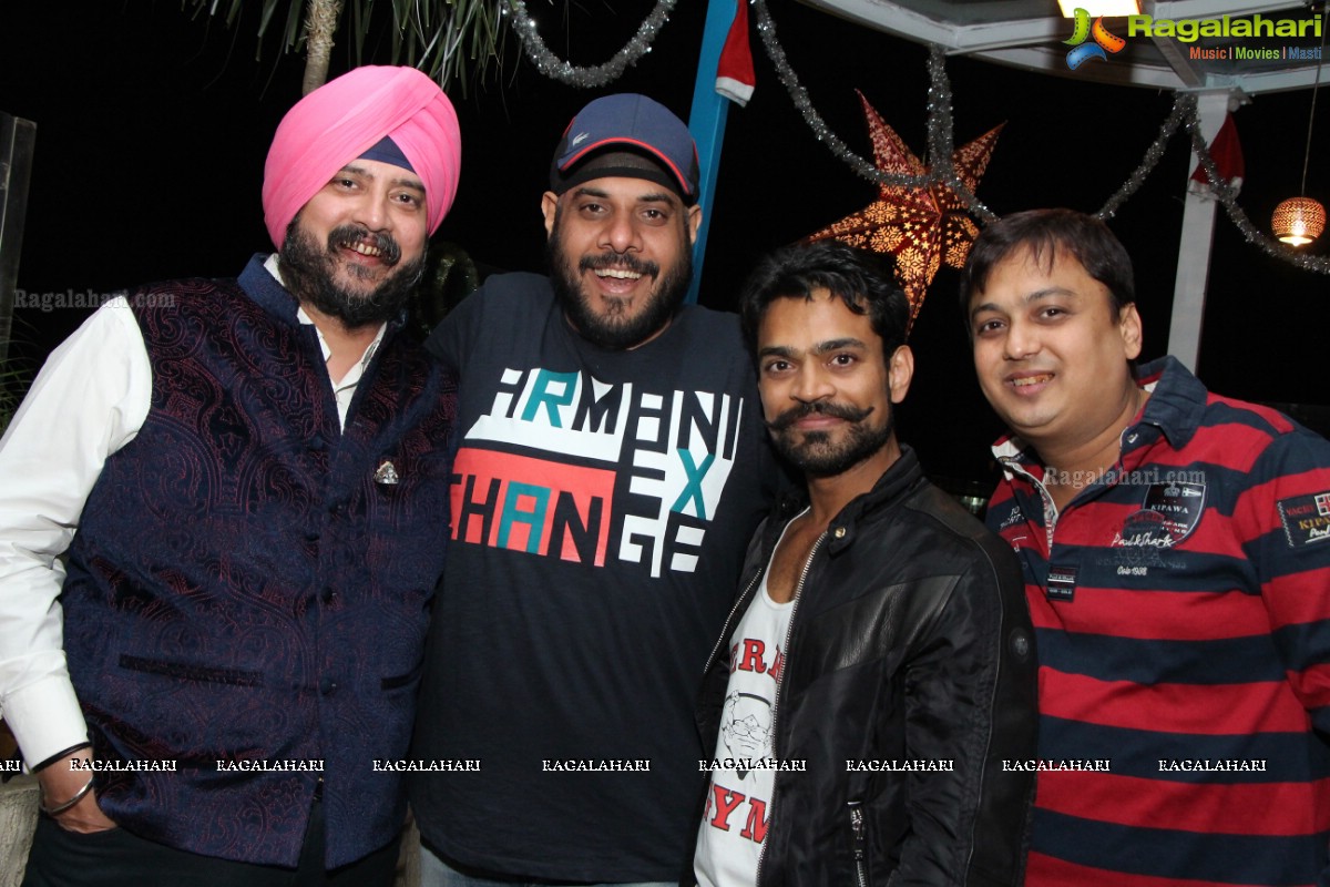 Kashish Anand Birthday Bash at Cocktails Lounge, Hyderabad