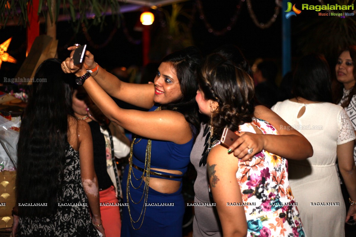 Kashish Anand Birthday Bash at Cocktails Lounge, Hyderabad