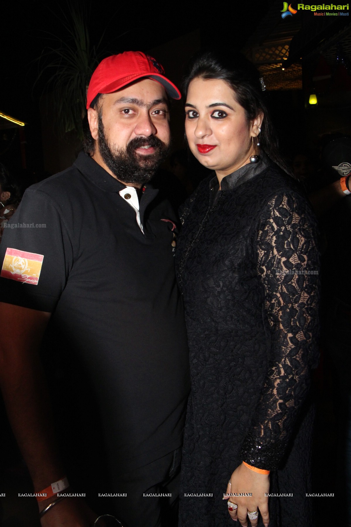 Kashish Anand Birthday Bash at Cocktails Lounge, Hyderabad