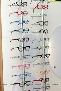 KSR World Class Optical Showroom