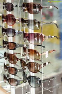 KSR World Class Optical Showroom