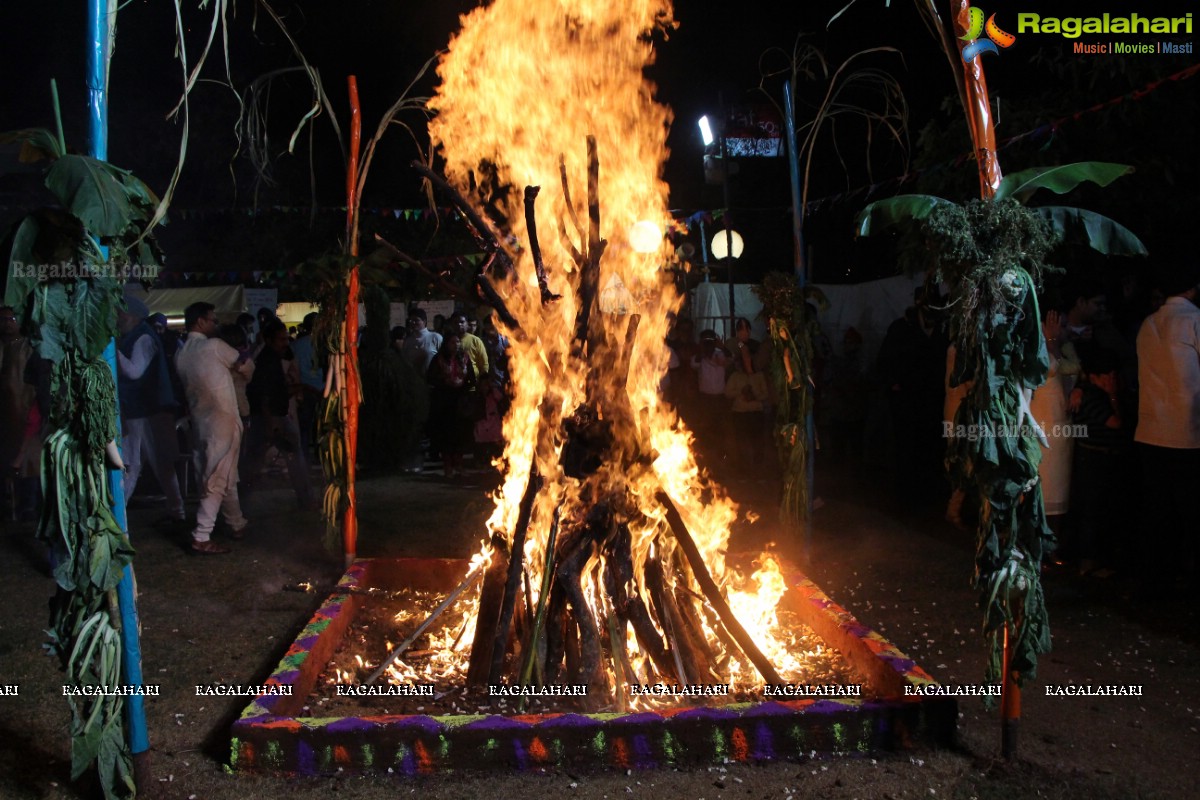 Lohri Celebrations 2016 by Punjabi Sabha Phulkari at Country Club, Hyderabad