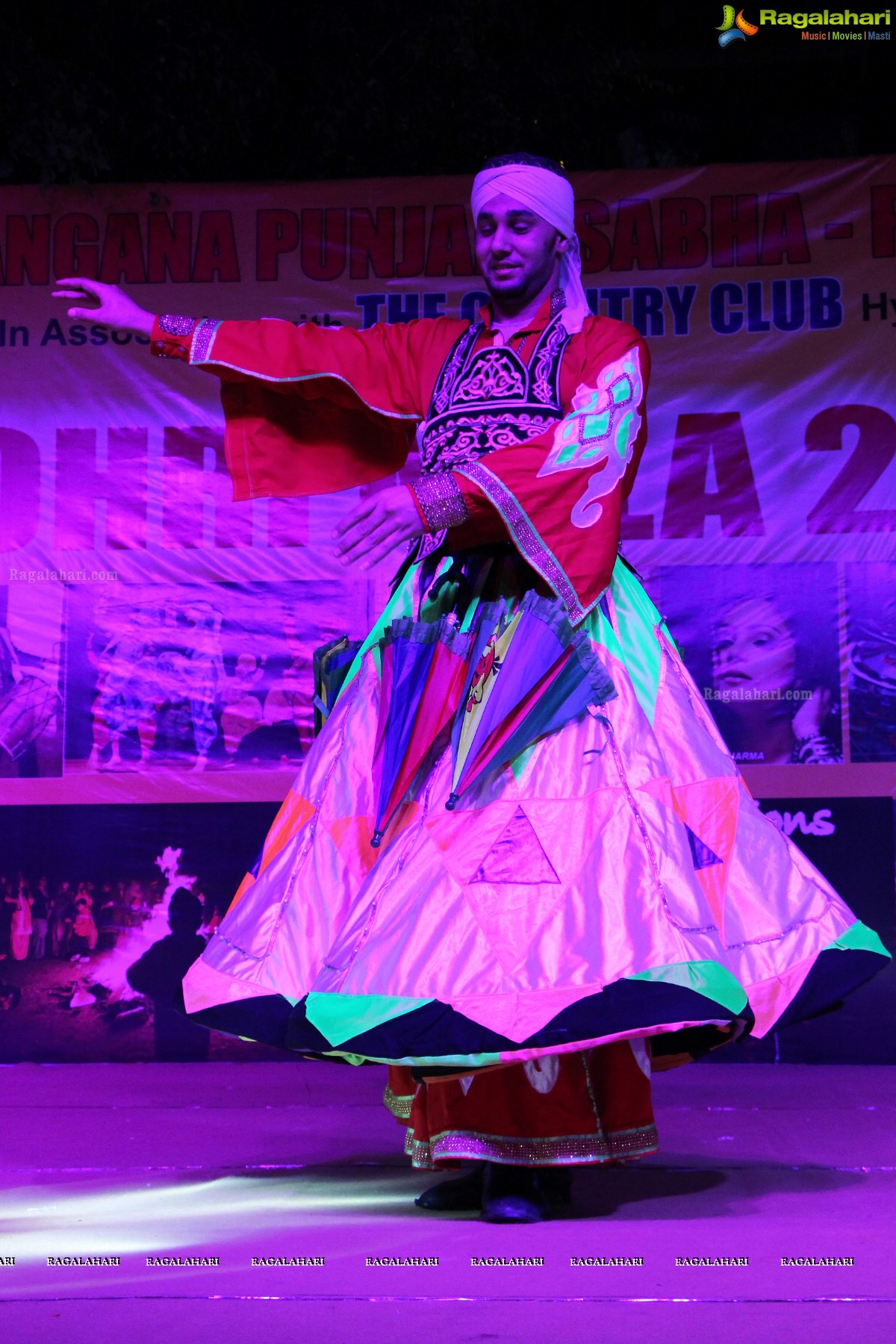 Lohri Celebrations 2016 by Punjabi Sabha Phulkari at Country Club, Hyderabad