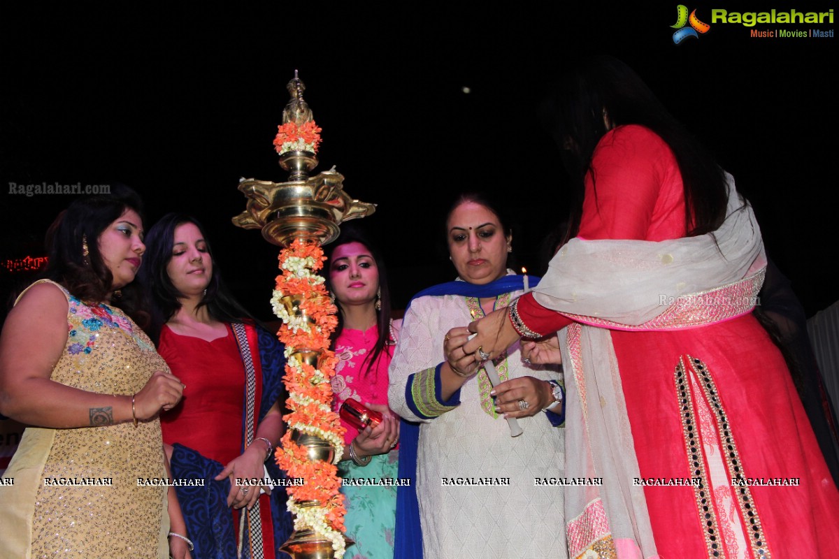 Lohri Celebrations 2016 by Punjabi Sabha Phulkari at Country Club, Hyderabad