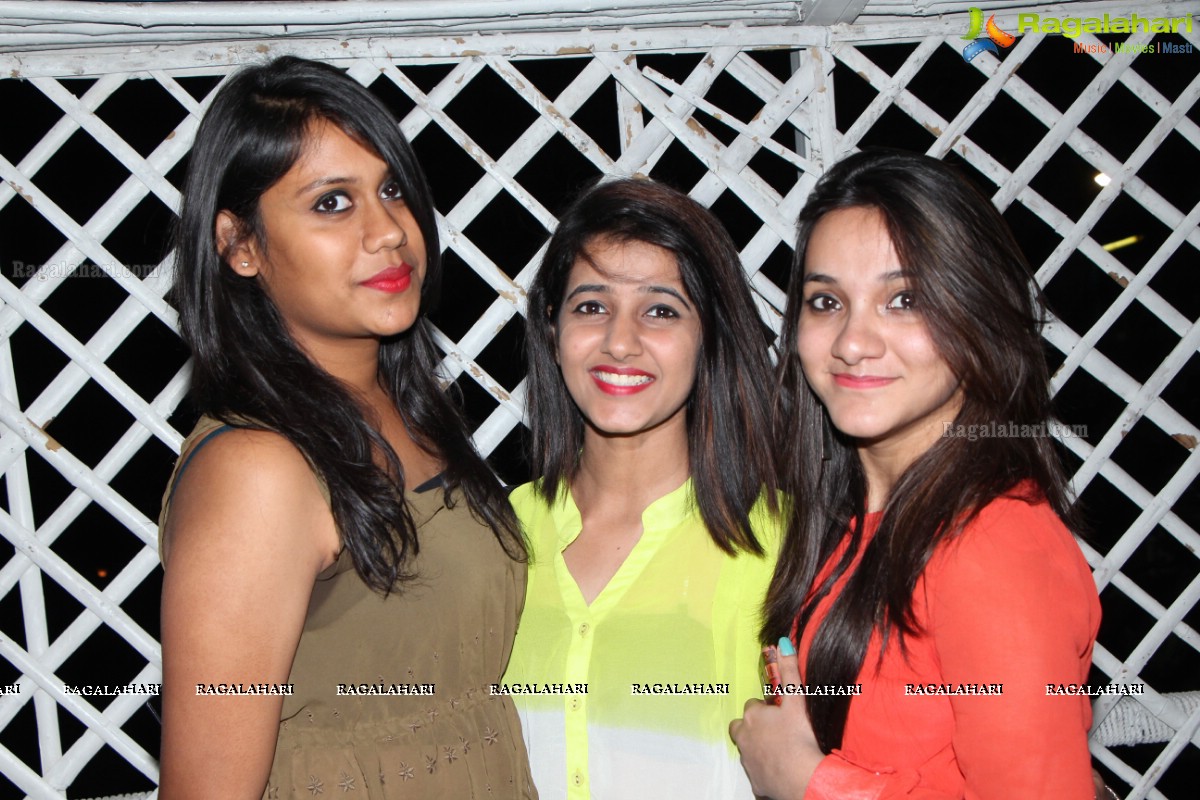 Manasa Thakur Birthday Bash at Olive Bistro, Hyderabad